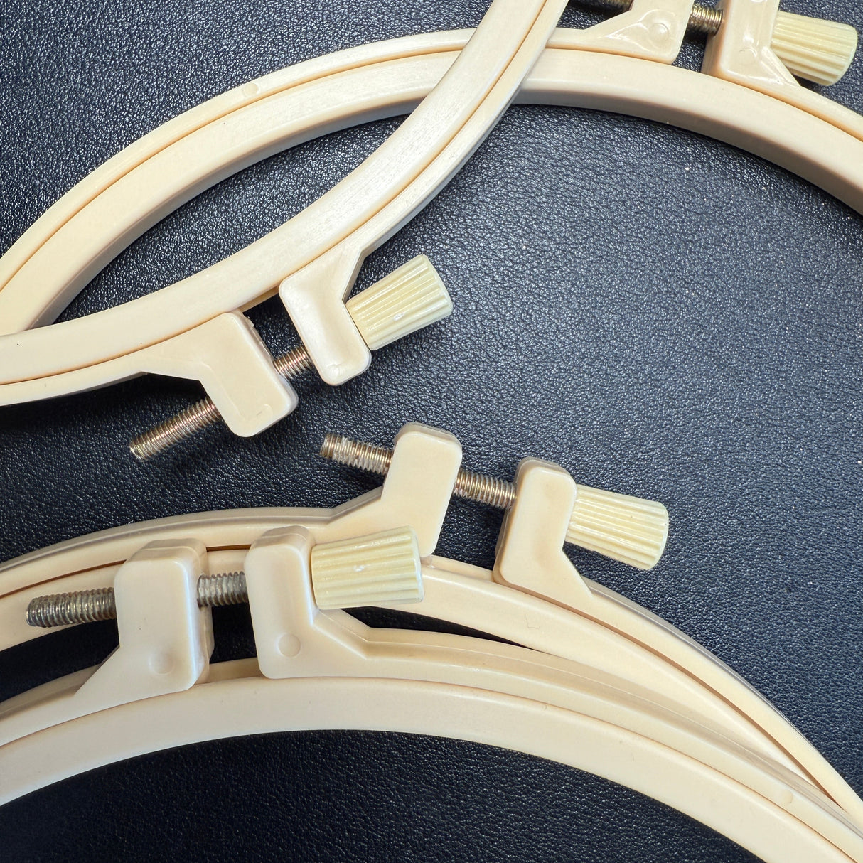 8 Inch Round No-Slip Hoop - Single Hoop